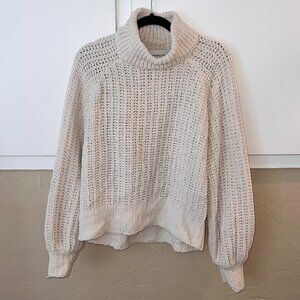 Abercrombie cream knit turtleneck sweater